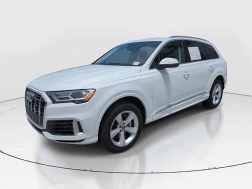 2022 Audi Q7 55 Premium