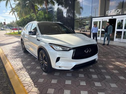 2022 INFINITI QX50 Luxe