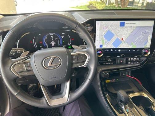 2024 Lexus NX 350h Premium