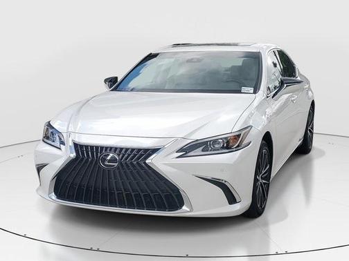 2025 Lexus ES 350
