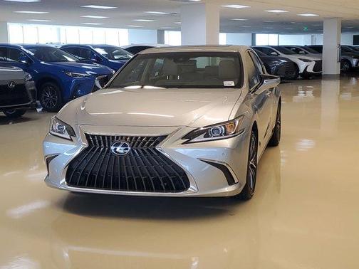 2025 Lexus ES 350