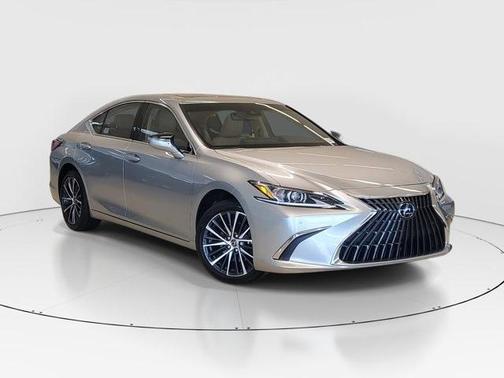2025 Lexus ES 350