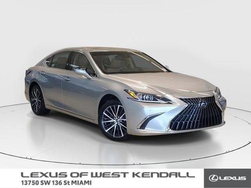 2025 Lexus ES 350