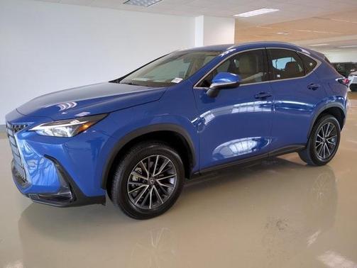 2025 Lexus NX 250 Base