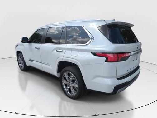 2024 Toyota Sequoia Capstone