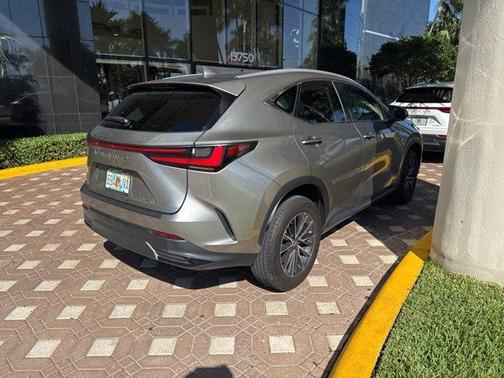 2024 Lexus NX 250 Base