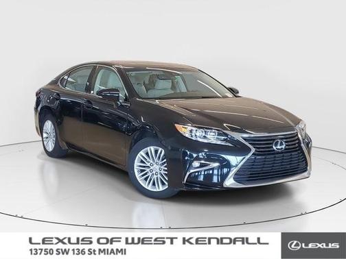 2017 Lexus ES 350 Base