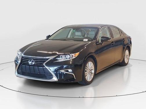 2017 Lexus ES 350 Base