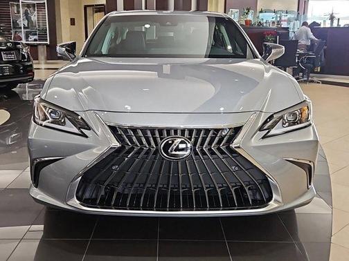 2025 Lexus ES 350 Base