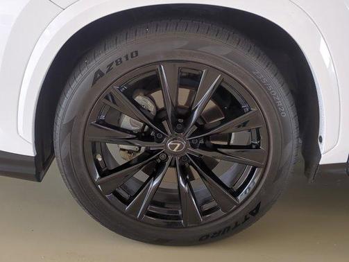 2023 Lexus NX 350 F SPORT Handling