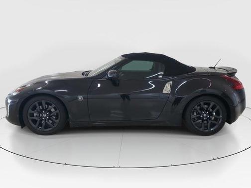 2018 Nissan 370Z Touring