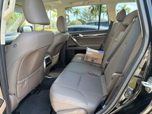 2023 Lexus GX 460 Base