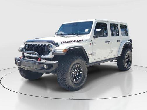 Bright White Clearcoat 2024 Jeep Wrangler Rubicon