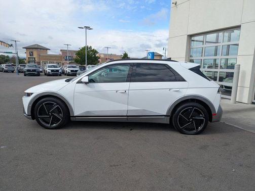 Atlas White 2026 Hyundai IONIQ 5 Limited