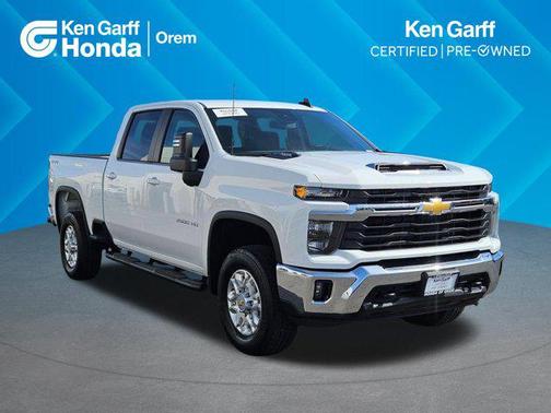 Summit White 2024 Chevrolet Silverado 3500 LT