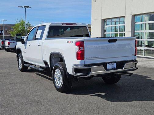 Summit White 2024 Chevrolet Silverado 3500 LT