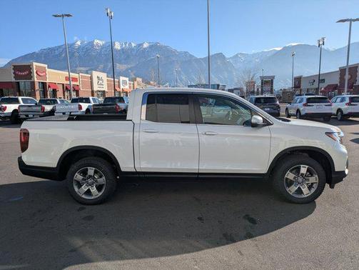 Platinum White Pearl 2026 Honda Ridgeline RTL