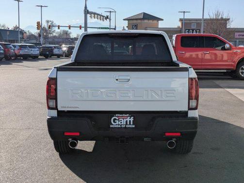 Platinum White Pearl 2026 Honda Ridgeline RTL