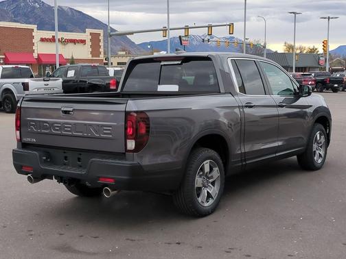 Modern Steel Metallic 2026 Honda Ridgeline RTL