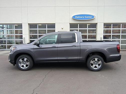Modern Steel Metallic 2026 Honda Ridgeline RTL