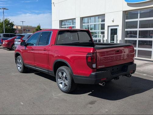 Radiant Red Metallic II 2026 Honda Ridgeline RTL