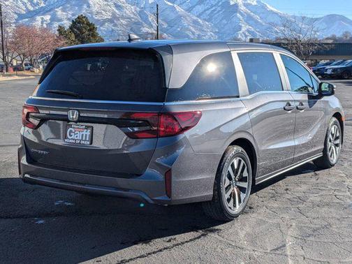 Modern Steel Metallic 2026 Honda Odyssey EX-L