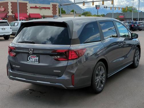 Modern Steel Metallic 2026 Honda Odyssey Touring