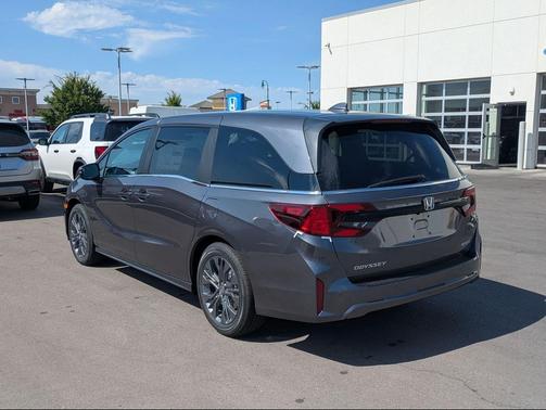 Modern Steel Metallic 2026 Honda Odyssey Touring