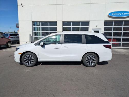 Platinum White Pearl 2026 Honda Odyssey EX-L