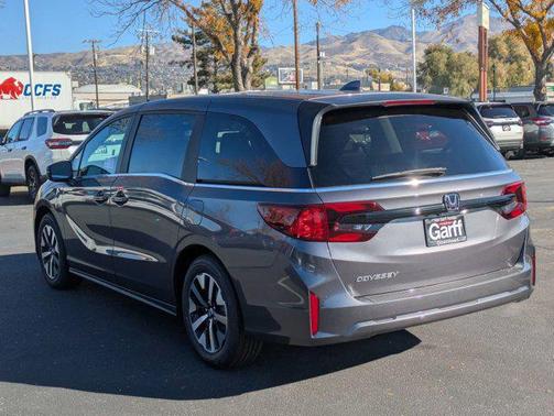 Modern Steel Metallic 2026 Honda Odyssey EX-L