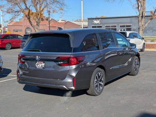 Modern Steel Metallic 2026 Honda Odyssey EX-L