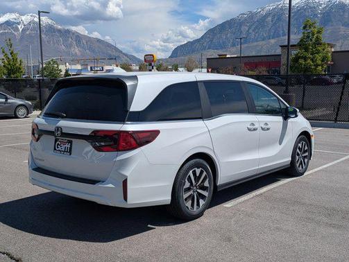 Platinum White Pearl 2026 Honda Odyssey EX-L