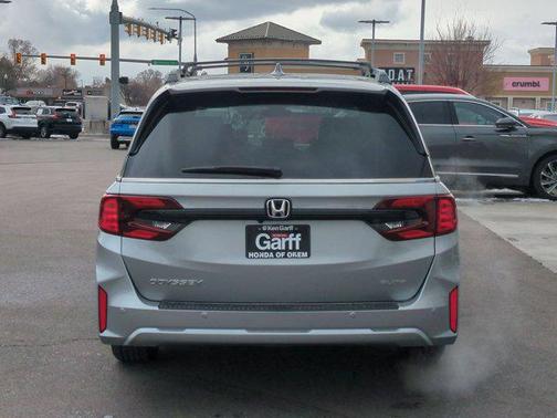 Solar Silver Metallic 2026 Honda Odyssey Elite
