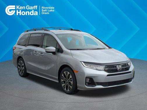 Solar Silver Metallic 2026 Honda Odyssey Elite