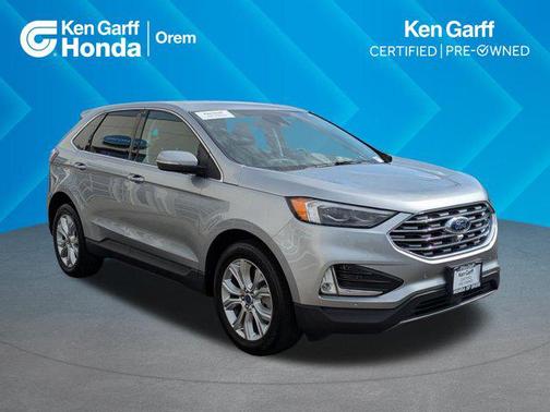 Silver Metallic 2022 Ford Edge Titanium
