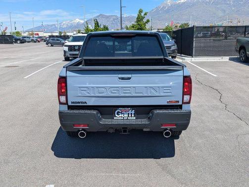 Sonic Gray Pearl 2026 Honda Ridgeline TrailSport