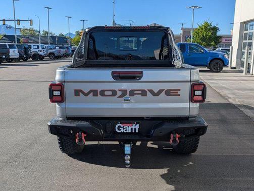 Billet Silver Metallic Clearcoat 2021 Jeep Gladiator Mojave 4x4