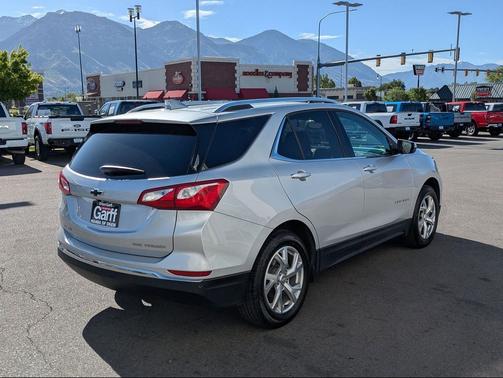 Silver Ice Metallic 2020 Chevrolet Equinox L