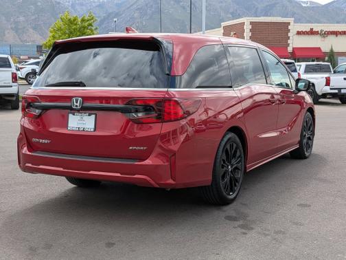 Radiant Red Metallic Ii 2025 Honda Odyssey