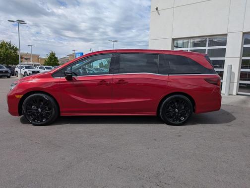 Radiant Red Metallic II 2025 Honda Odyssey Sport-L