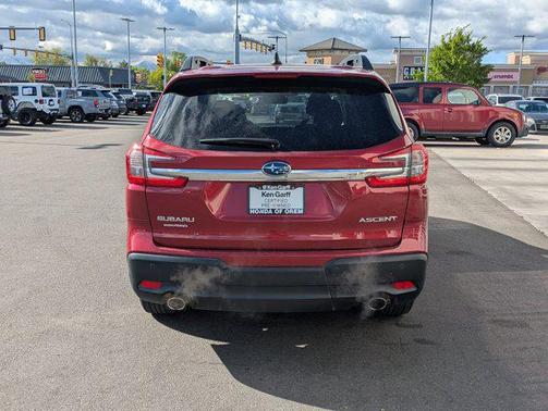 Crimson Red Pearl 2025 Subaru Ascent Premium 7-Passenger