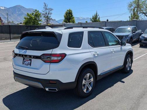 Platinum White Pearl 2026 Honda Pilot EX-L