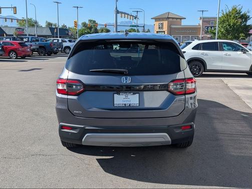 Modern Steel Metallic 2025 Honda Pilot EX-L