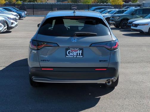 Urban Gray Pearl 2027 Honda HR-V Sport