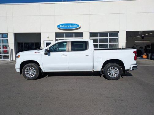 Summit White 2023 Chevrolet Silverado 1500 RST