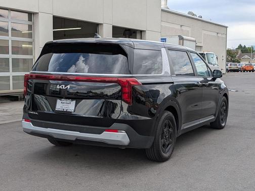 Aurora Black Pearl 2026 Kia Carnival LXS