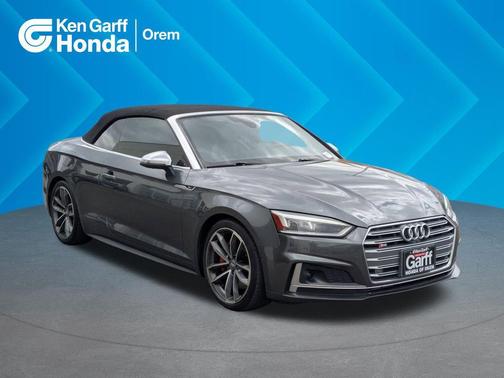 Daytona Gray Pearl 2018 Audi S5 3.0T Prestige
