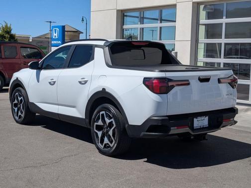 Ice White 2022 Hyundai SANTA CRUZ Limited