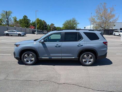 Sonic Gray Pearl 2026 Honda Pilot EX-L