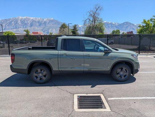 Ash Green Metallic 2026 Honda Ridgeline TrailSport